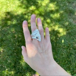 💙 STUNNING Blue Saphire, Sterling silver ring 💙